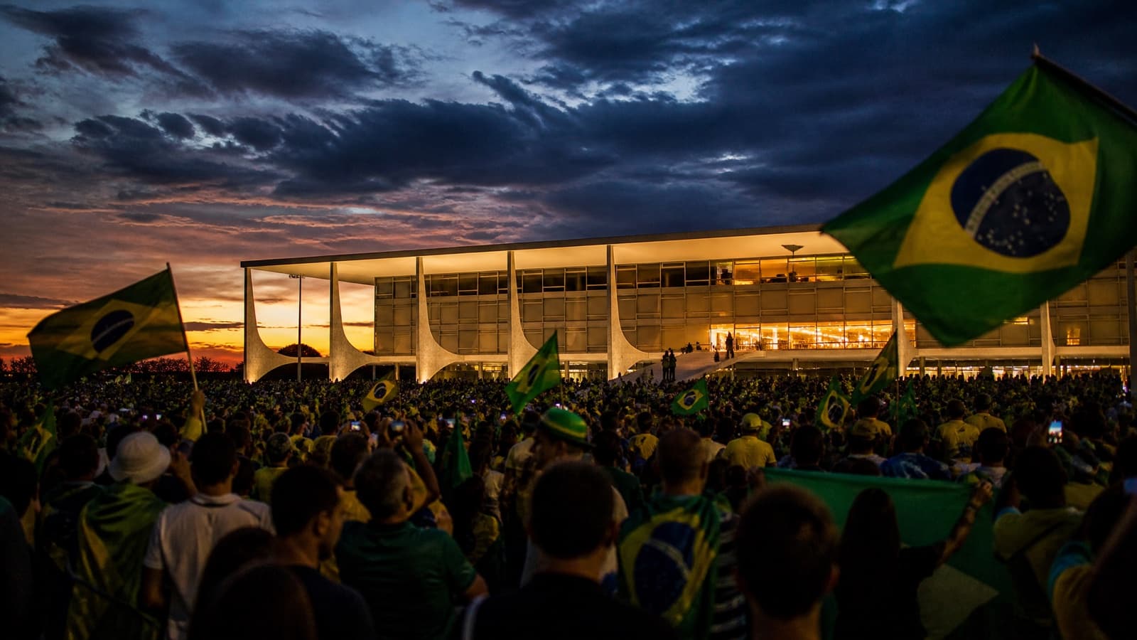 Brazil Runoff 2026: Prediction Markets Have Bolsonaro at 79% While Polls Show a Toss-Up