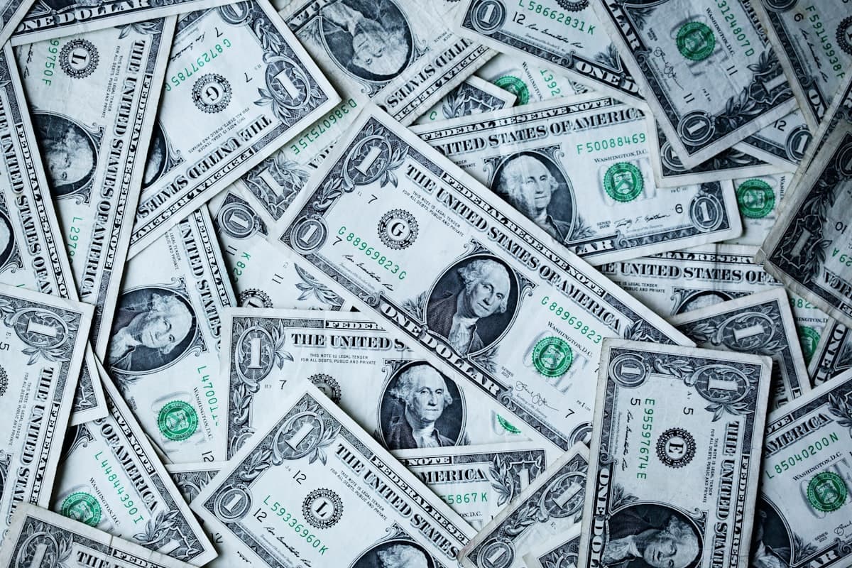 What Are Economic Oracles? How Prediction Markets Are Replacing Wall Street Forecasts